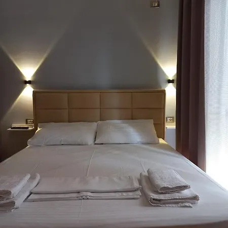 Lungomare Sea View Apartment *