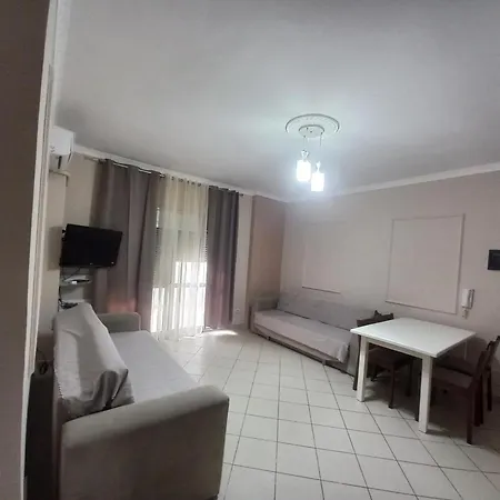Lungomare Sea View Apartment Vlore
