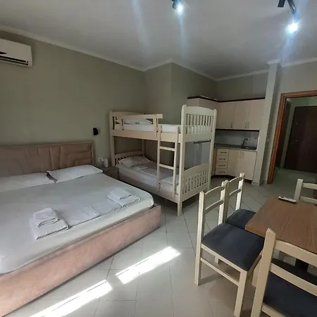 Lungomare Sea View Apartment *